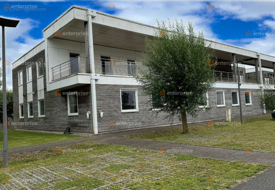 A vendre - bureaux en rdc - 356m2 - villeneuve d'ascq - photo 2
