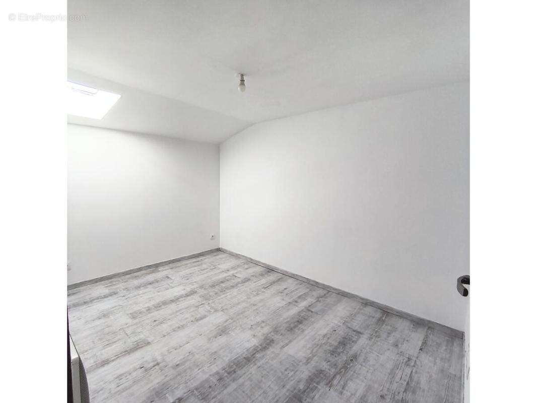 Appartement à MARSEILLE-15E