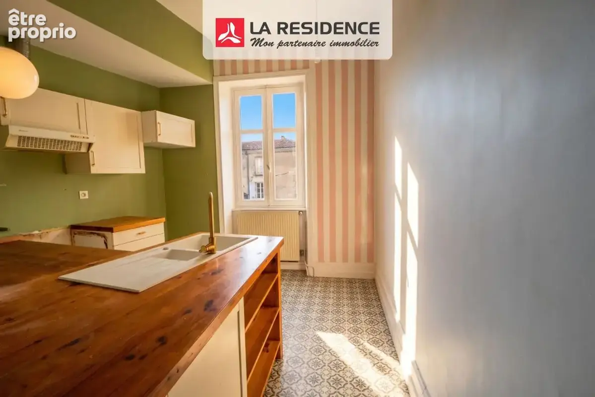 Appartement 75 m² à Tournon-Sur-Rhone  - photo 5