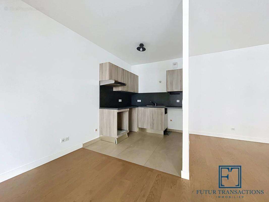 Appartement à ISSY-LES-MOULINEAUX