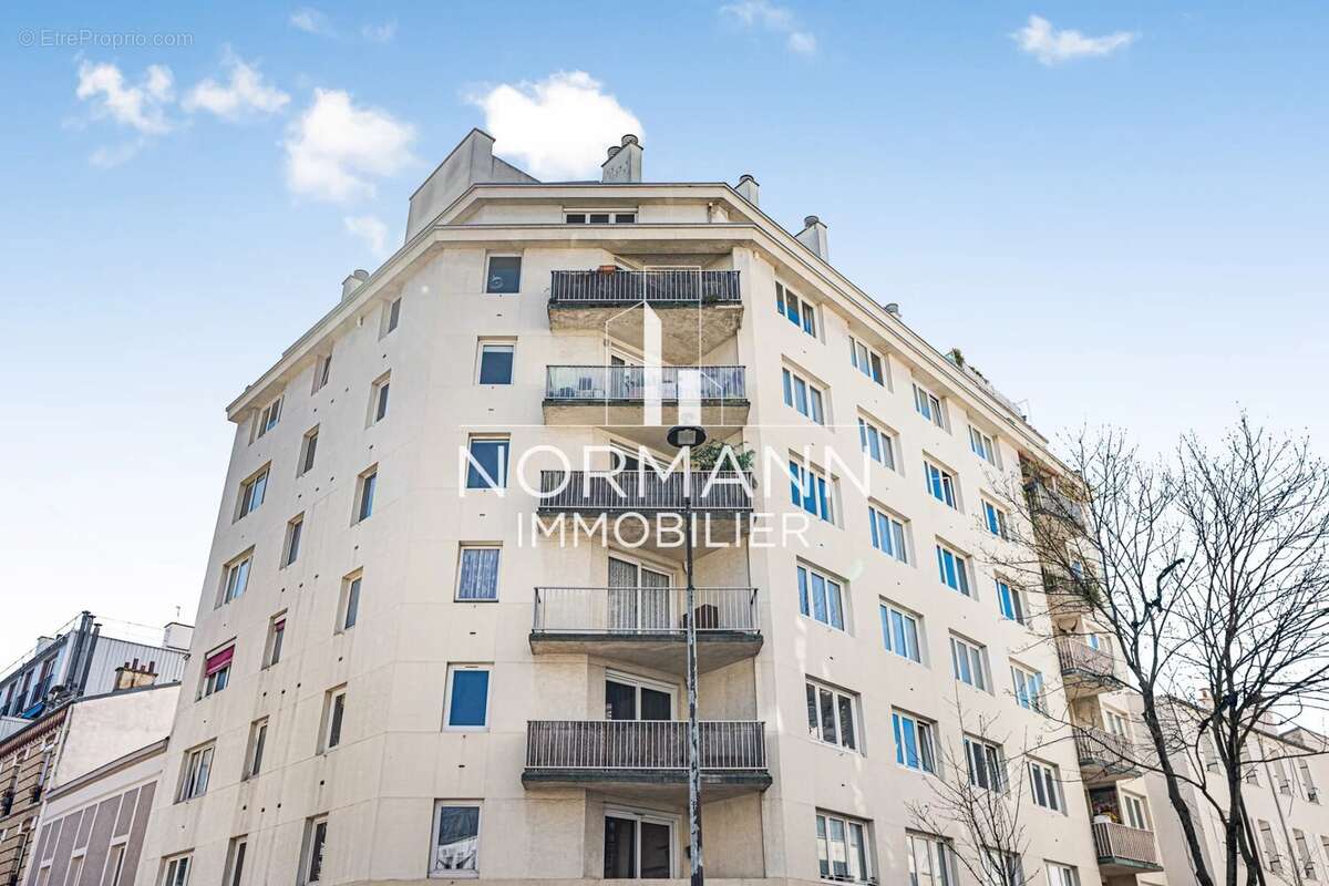 Appartement à PARIS-20E