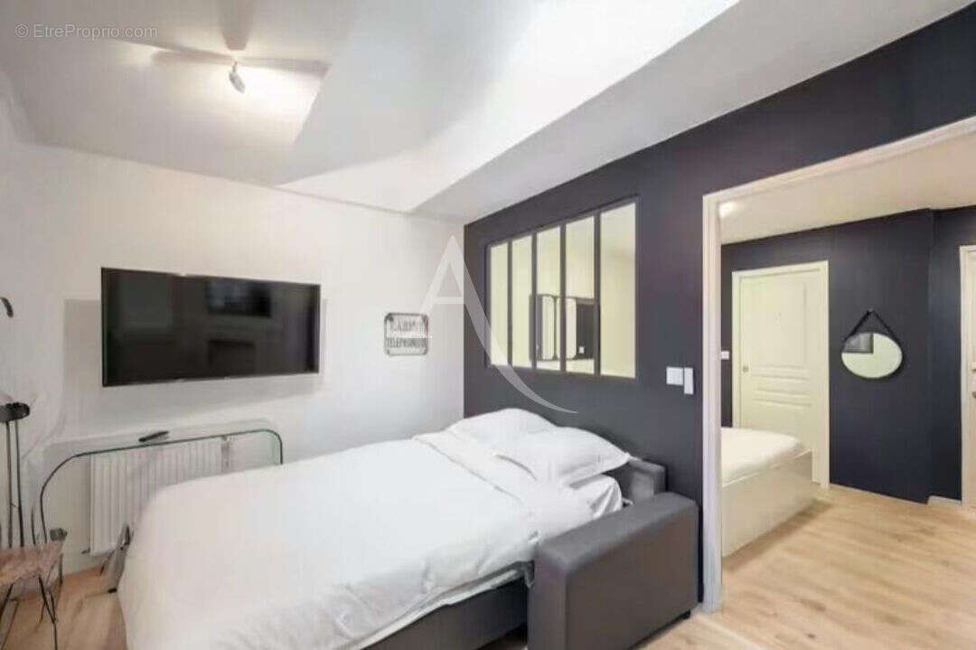 Commerce à PARIS-11E