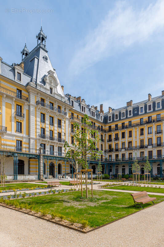 Appartement à AIX-LES-BAINS