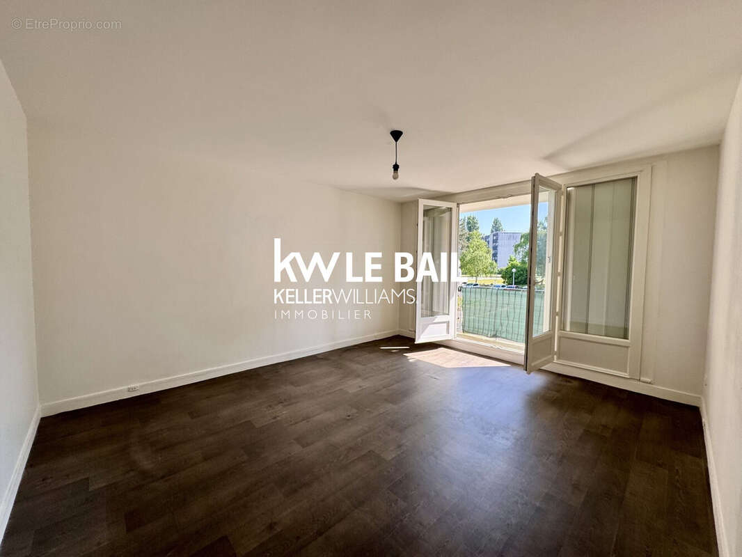 Appartement à PONTOISE
