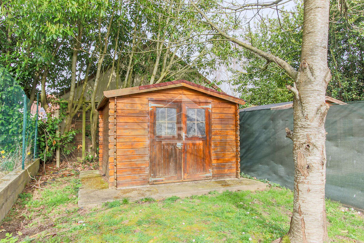 Appartement à SAULX-MARCHAIS