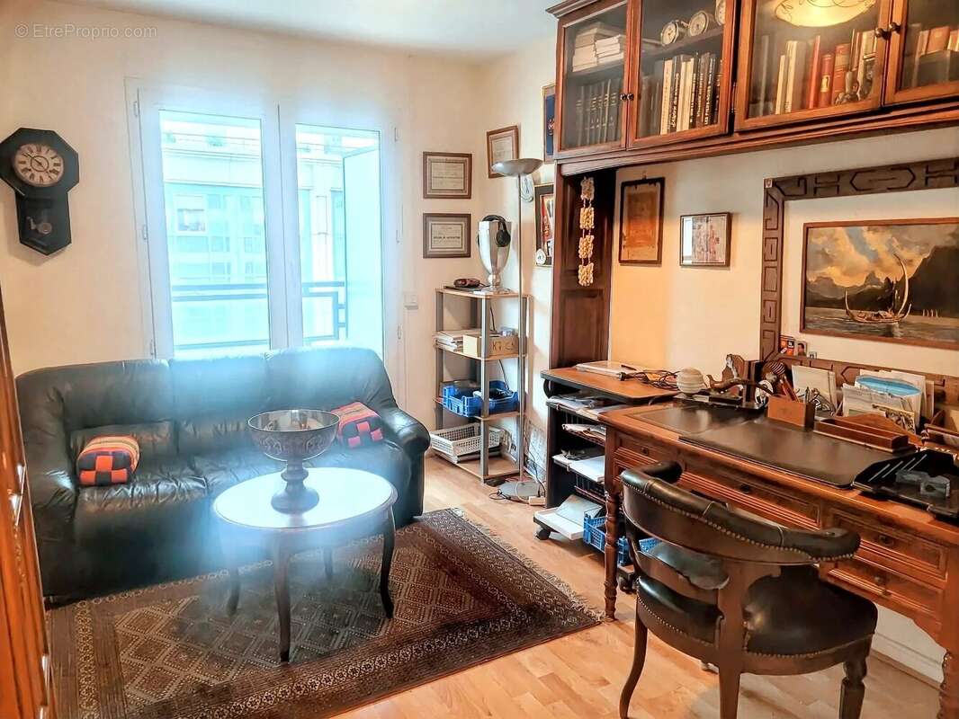 Appartement à MARSEILLE-8E