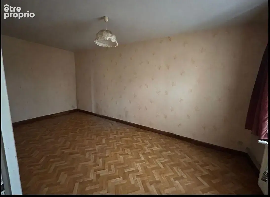 Maison  de 136M2 avec dépendances, pâture et 8000M2  de terrainà Versigny - photo 10