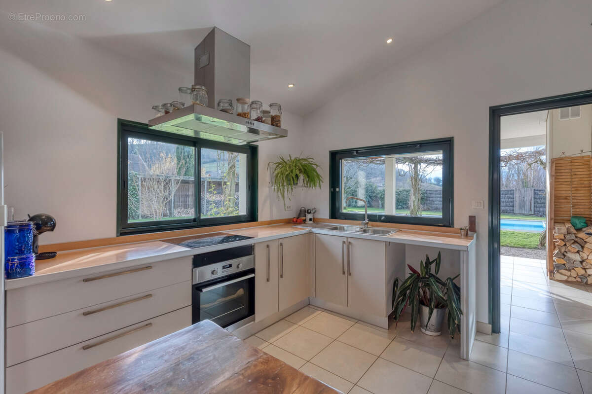 Maison à BRIE-ET-ANGONNES