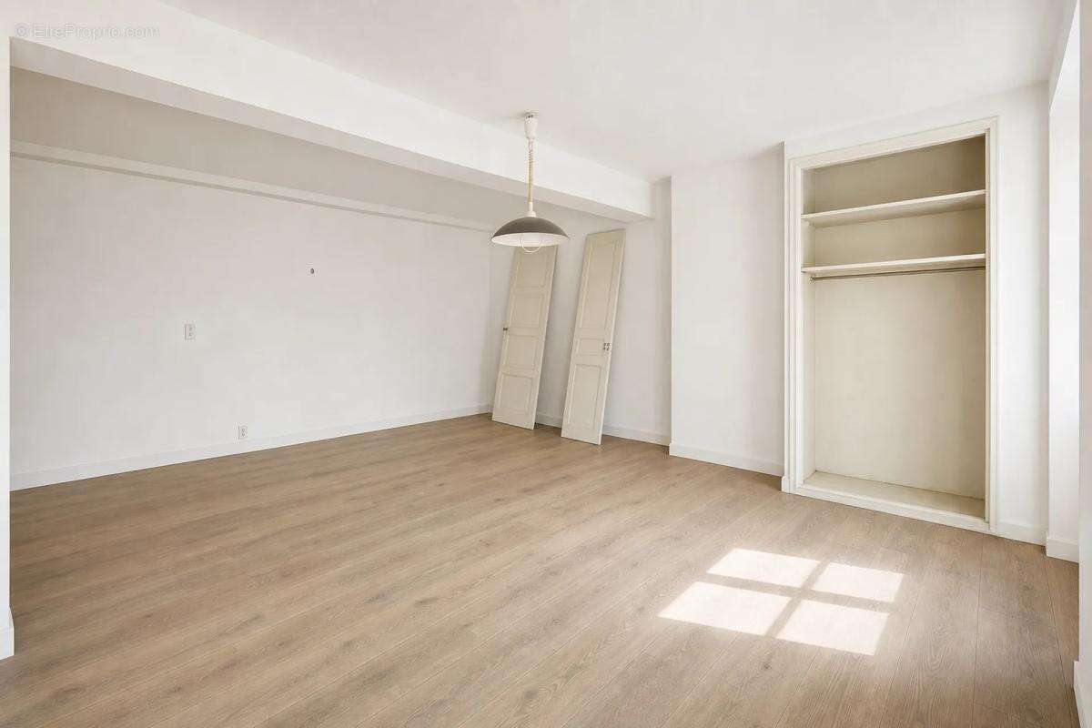 Maison 4 pièces de caractère à Prades - photo 4