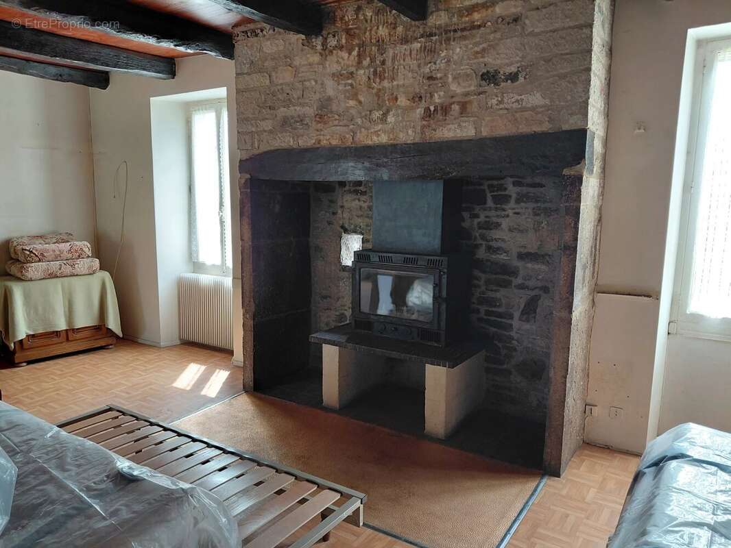 Maison 188 m² à Saint-Medard  - photo 7