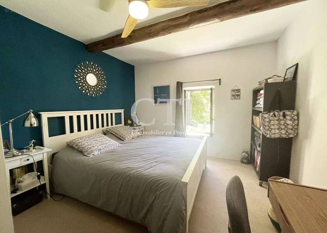 Maison à VAISON-LA-ROMAINE