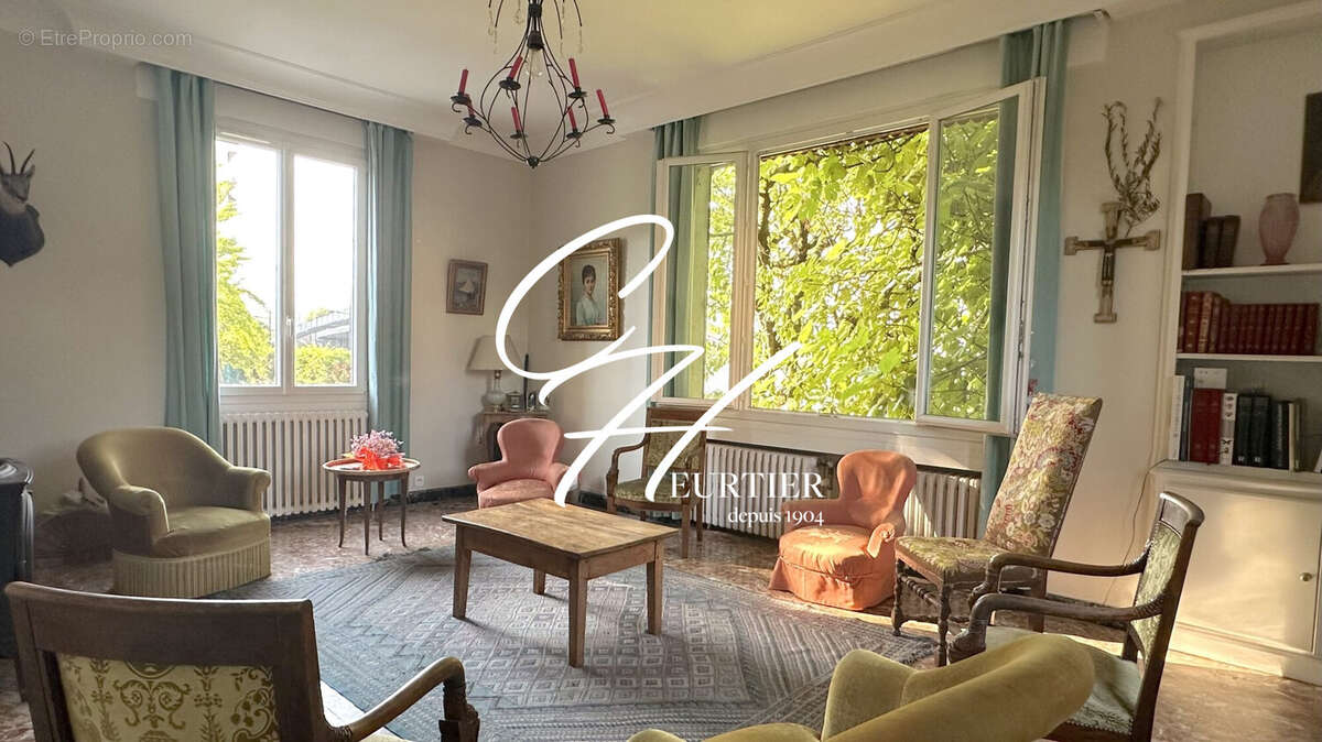 Maison à GRENOBLE