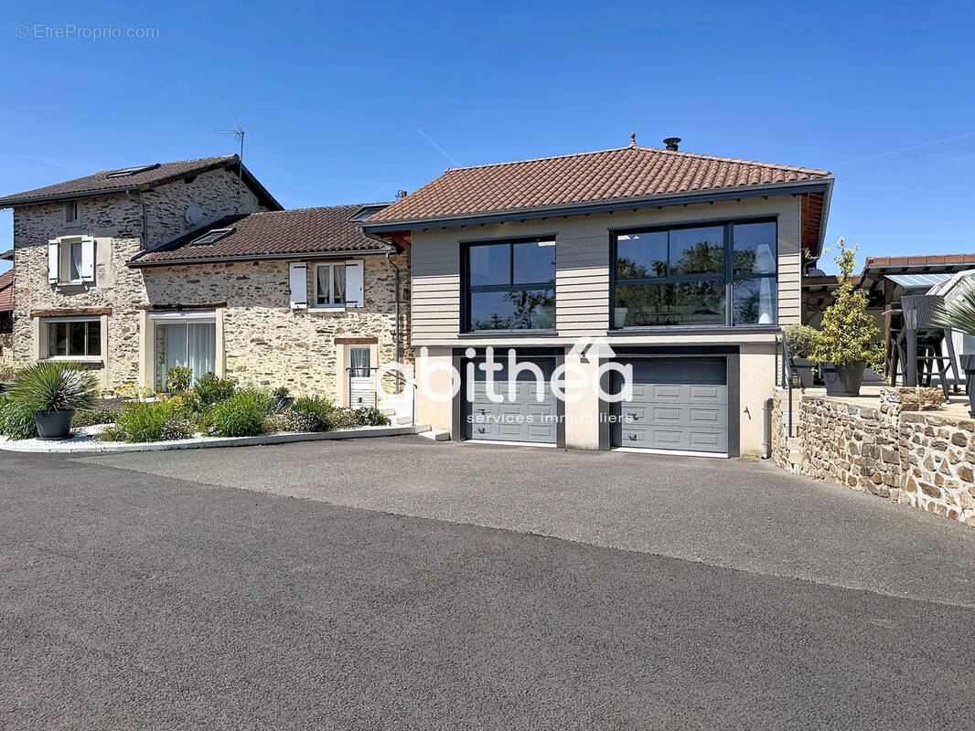 Maison à SAINT-MAURICE-LES-BROUSSES