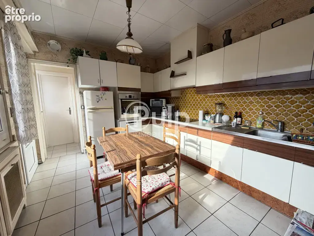 Maison de ville familiale de 191 m² - 4 chambres - Semi plain-pied - photo 2