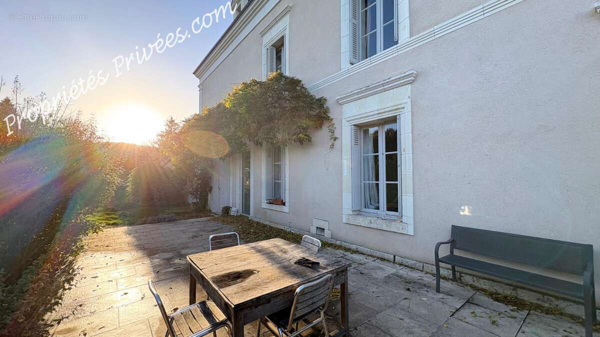 Maison à POUILLE
