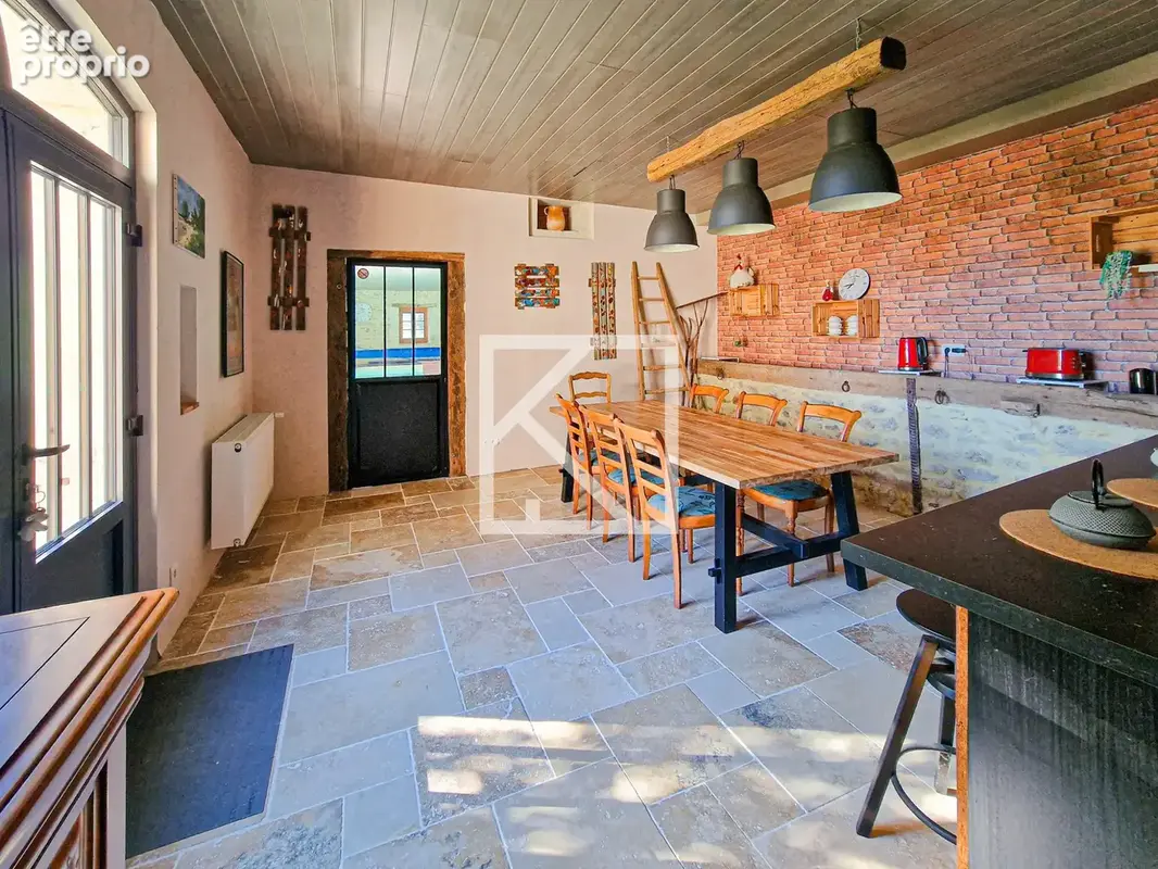 Maison 10 pièces 328 m² à vendre à Saint-Bauld (37310) - photo 9
