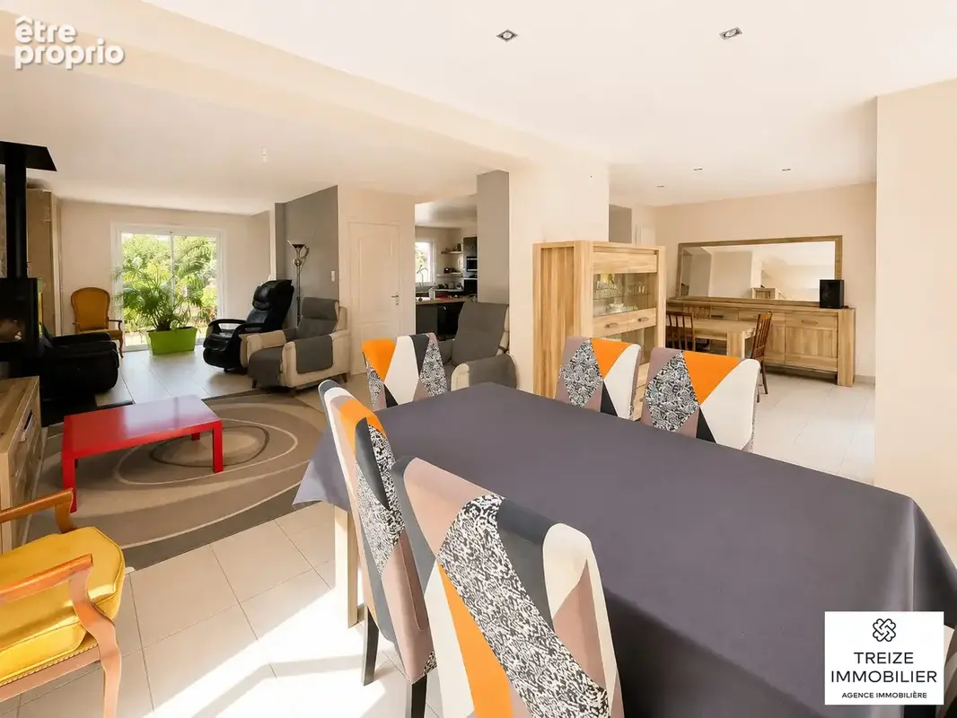 Maison 121 m² à Ploeren  - photo 2