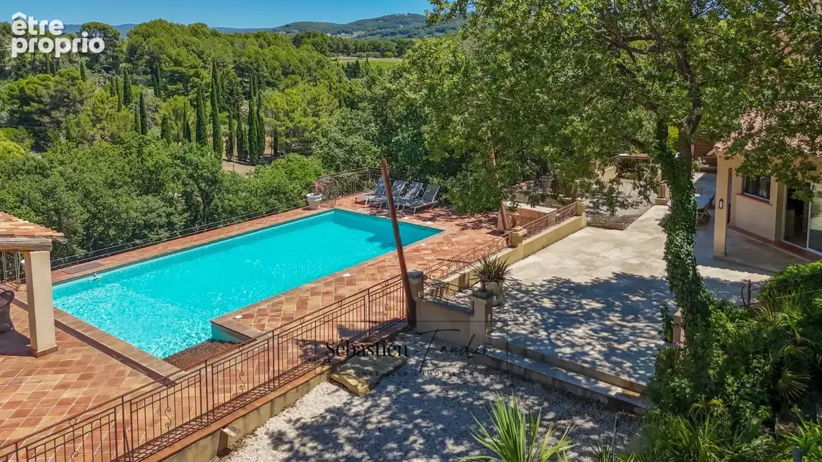 Maison à vendre 8 pièces LA CADIERE D'AZUR (83) - 2 logements - grande piscine - vue panoramique - grande parcelle - calme - nom - photo 22