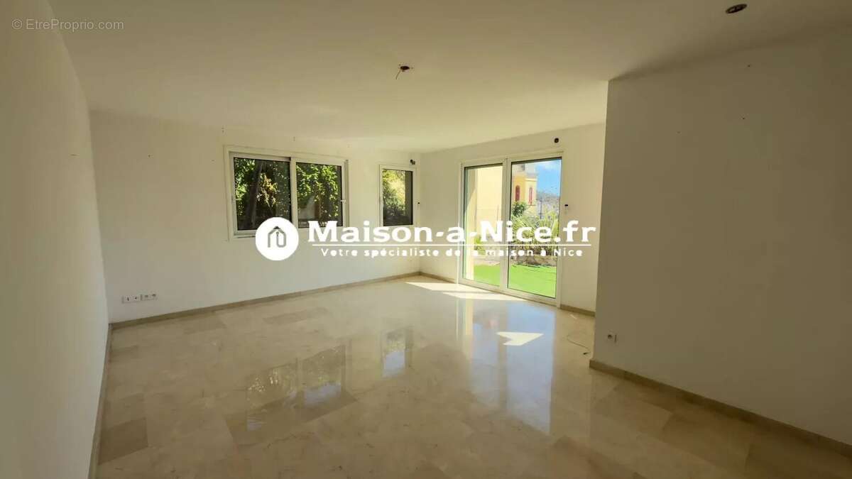 Maison à LA TURBIE