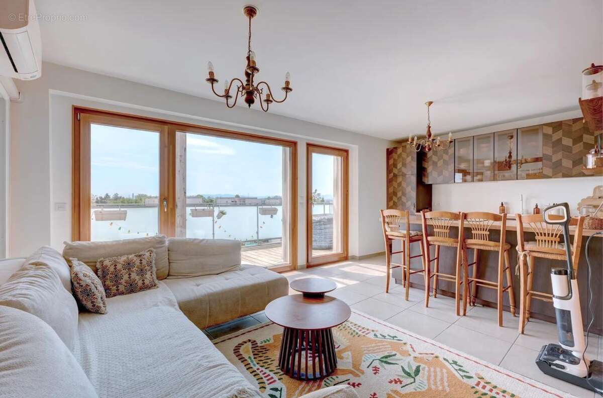 Appartement à SAINT-PRIEST