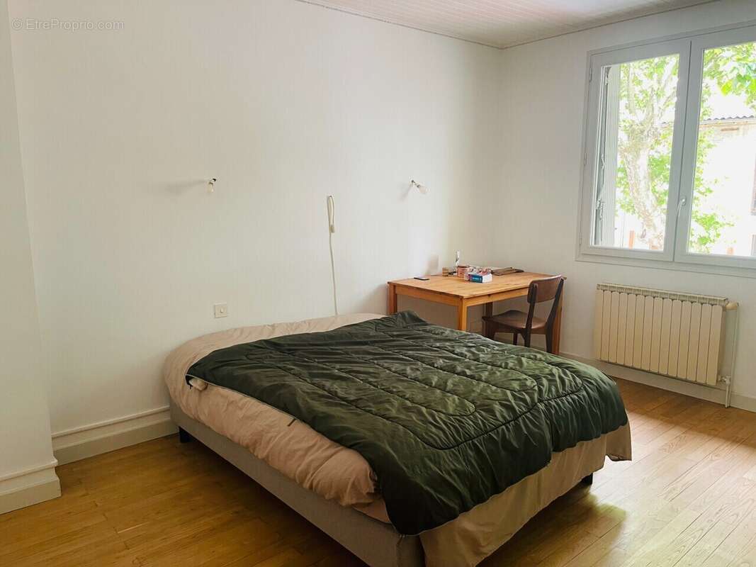 Maison à SAINT-DONAT-SUR-L&#039;HERBASSE