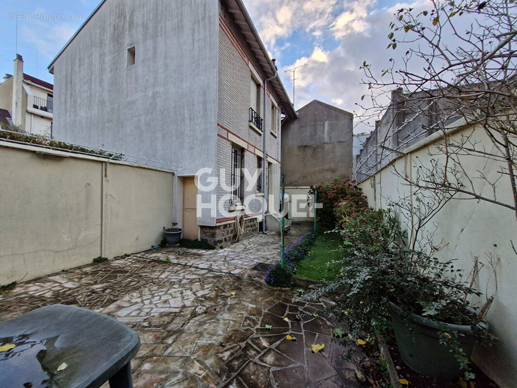 Maison à FONTENAY-SOUS-BOIS