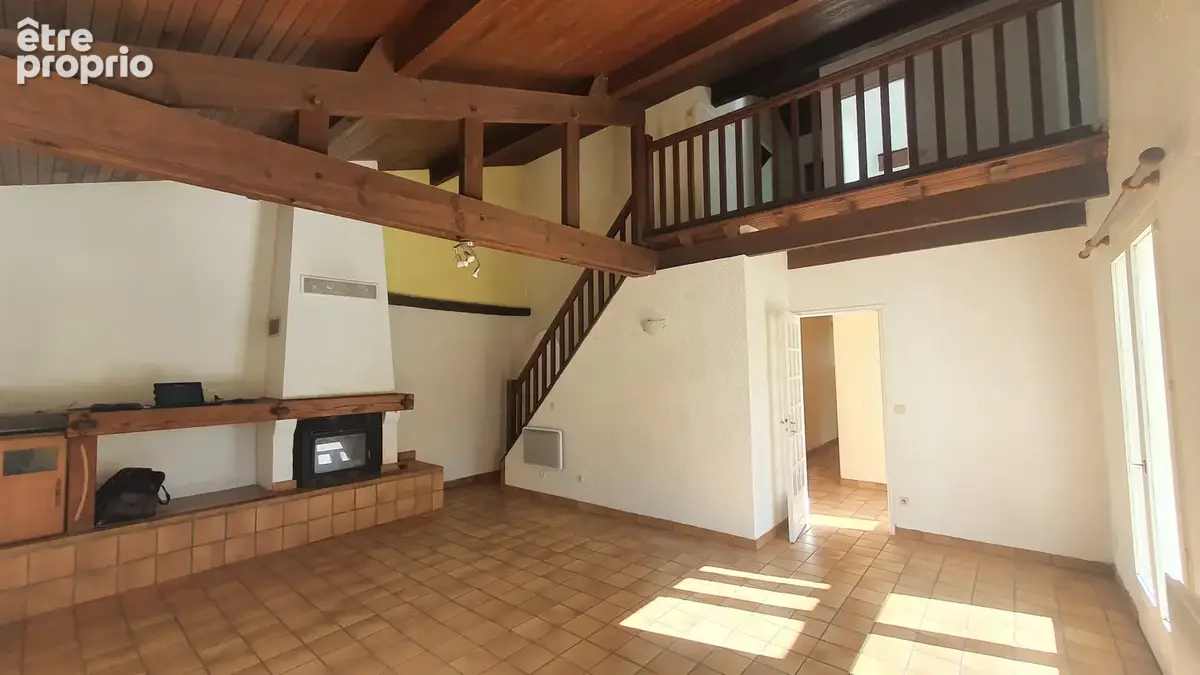 MAISON 4 Chambres sur 1 Hectare - photo 2