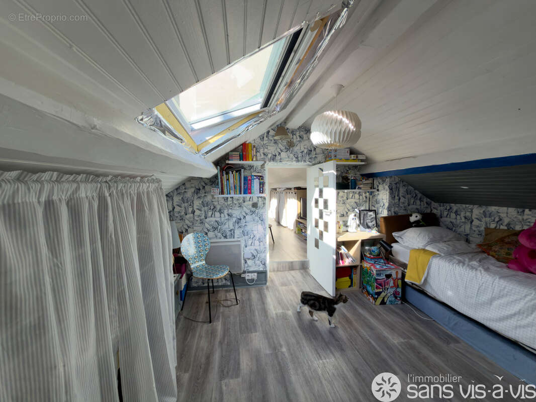 Appartement à SURESNES