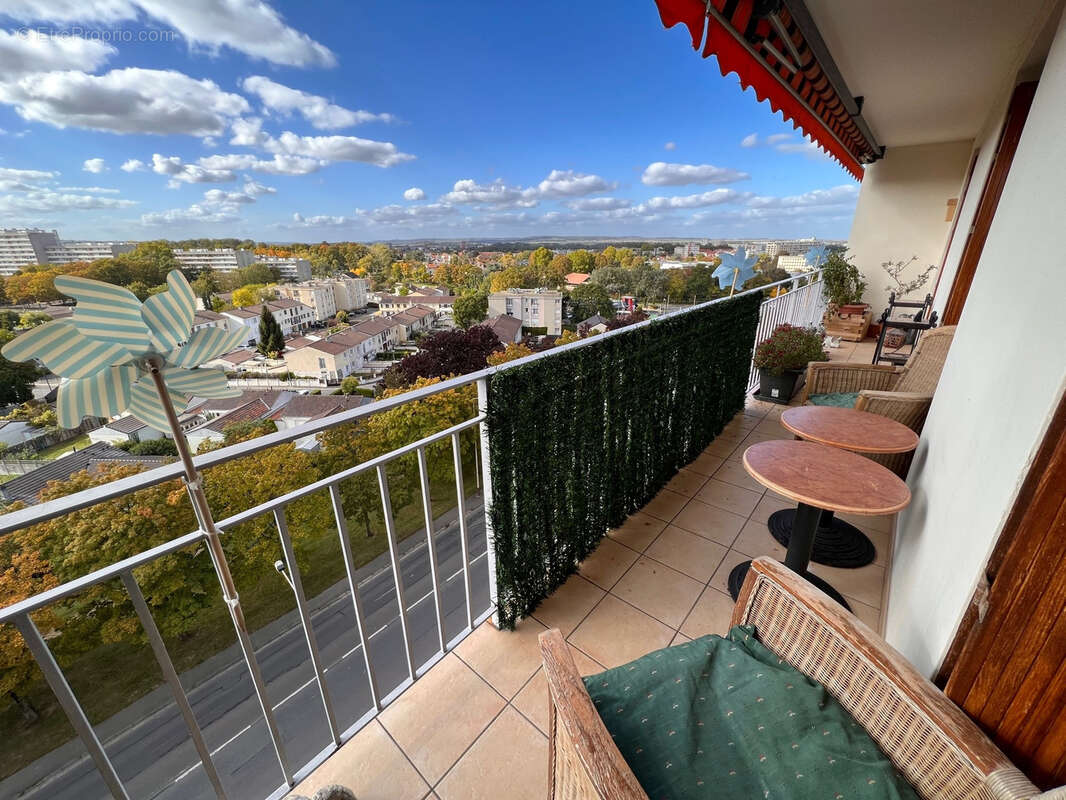 Appartement T5 à Vendre Reims - Vue dégagée - photo 2