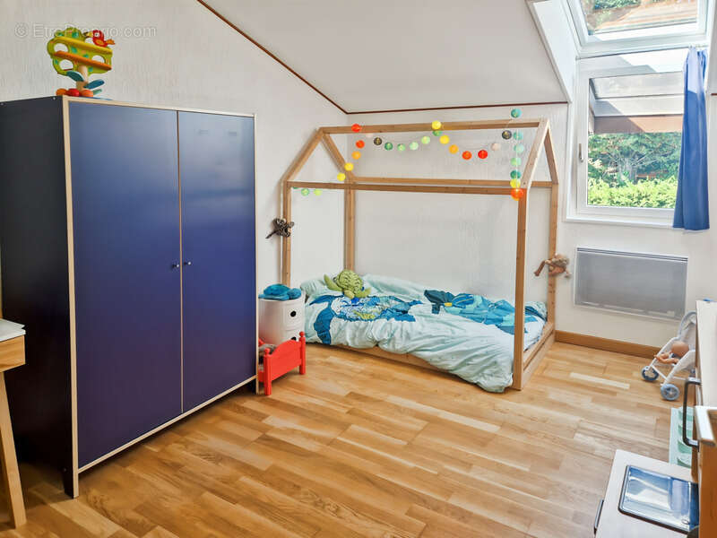 Maison à vendre 4 pièces PREVESSIN MOENS (01) - photo 8