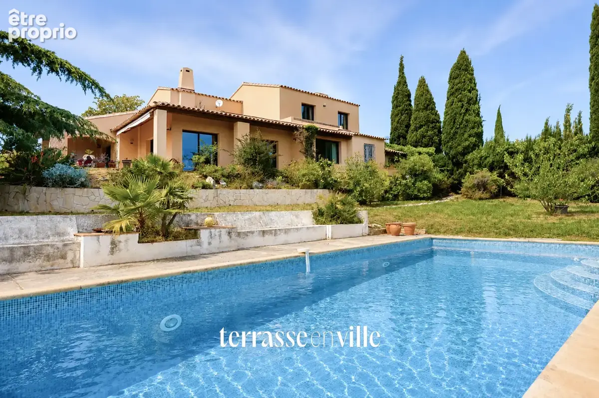 Photo Maison à Sanary-Sur-Mer au prix de 1 700 000€