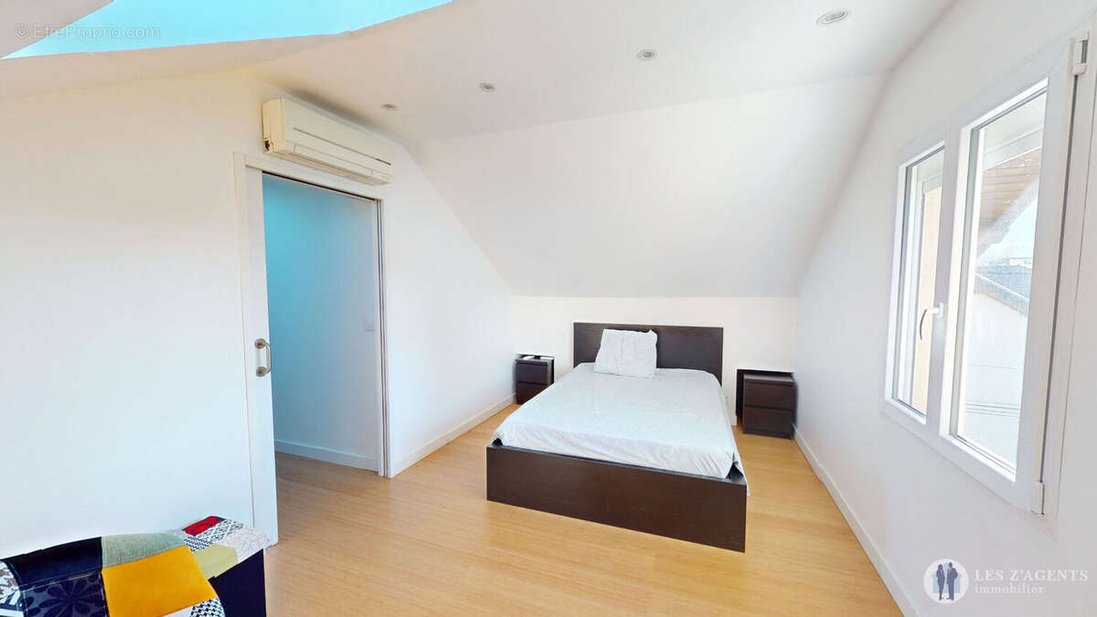 Maison à SAINT-MARTIN-D&#039;HERES