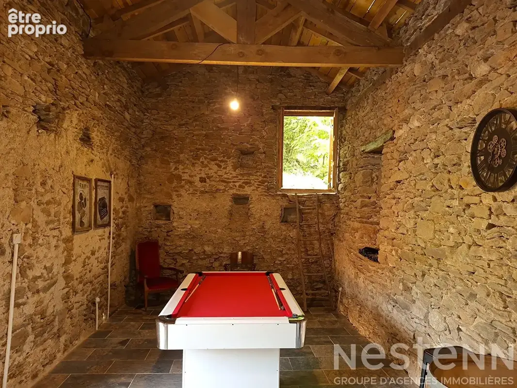 Maison en pierre rénovée de 124 m2 avec 7 678 m² de terrain - Havre de paix en Cévennes - photo 16