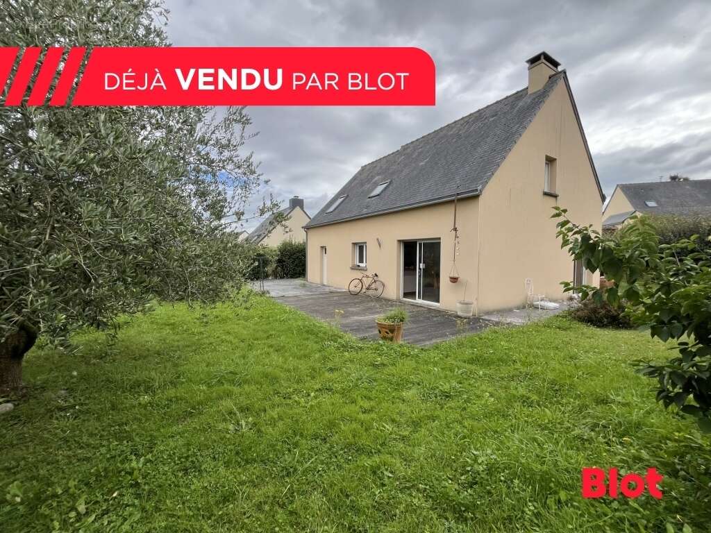 Maison à SAINT-THURIAL