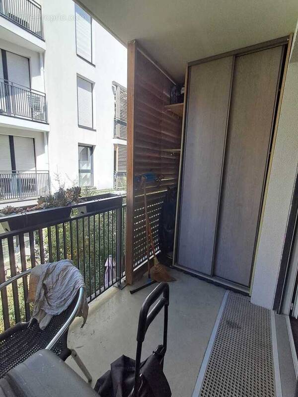 n°1 - Appartement à ROMAINVILLE
