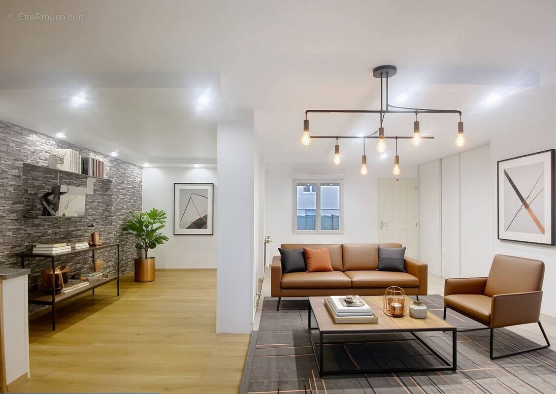 Maison à SAINT-LYE-LA-FORET