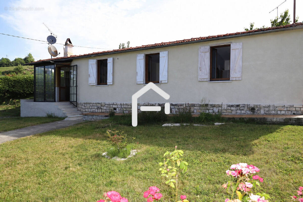Maison à LAROQUE-D'OLMES
