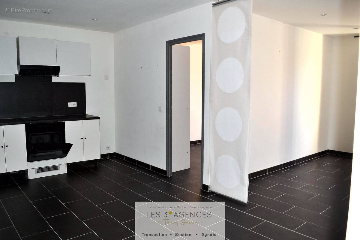 Appartement à COGOLIN