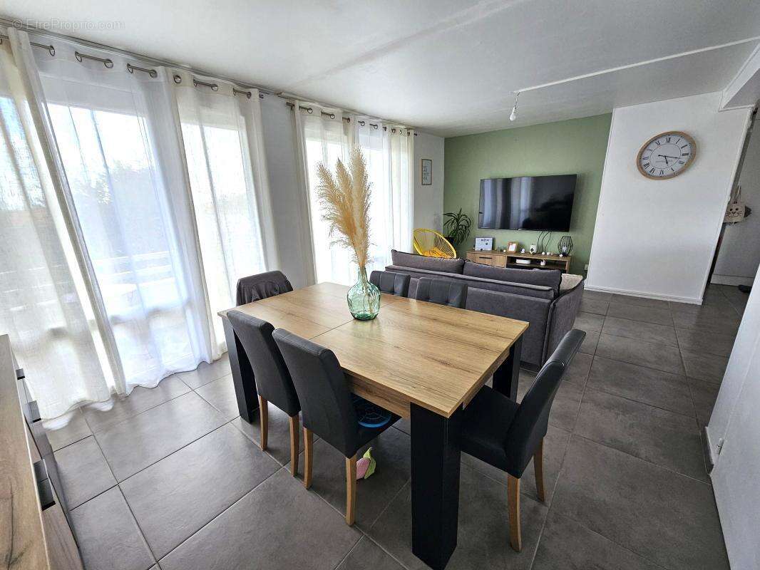 Appartement à SAINT-QUENTIN