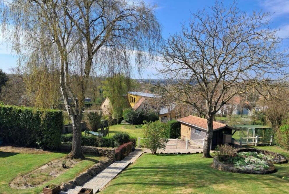 Maison à SAINT-LEONARD