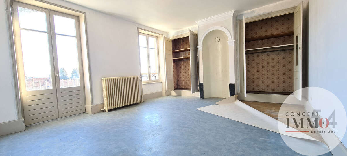Maison à TOUL