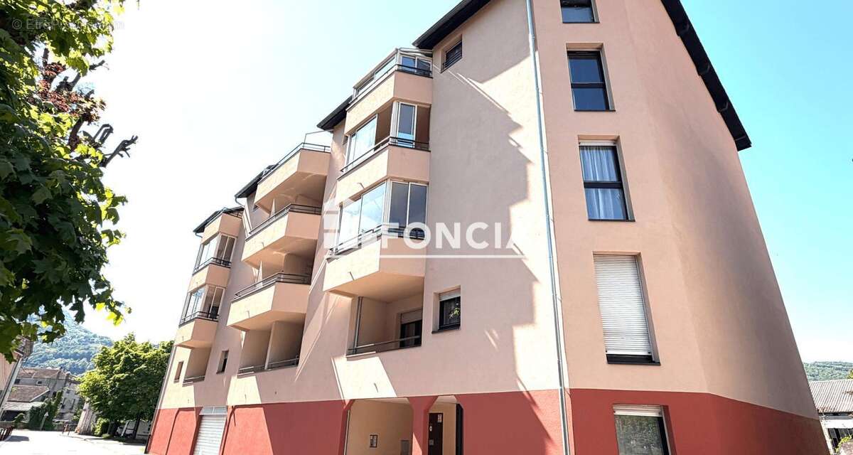 Appartement à VIZILLE