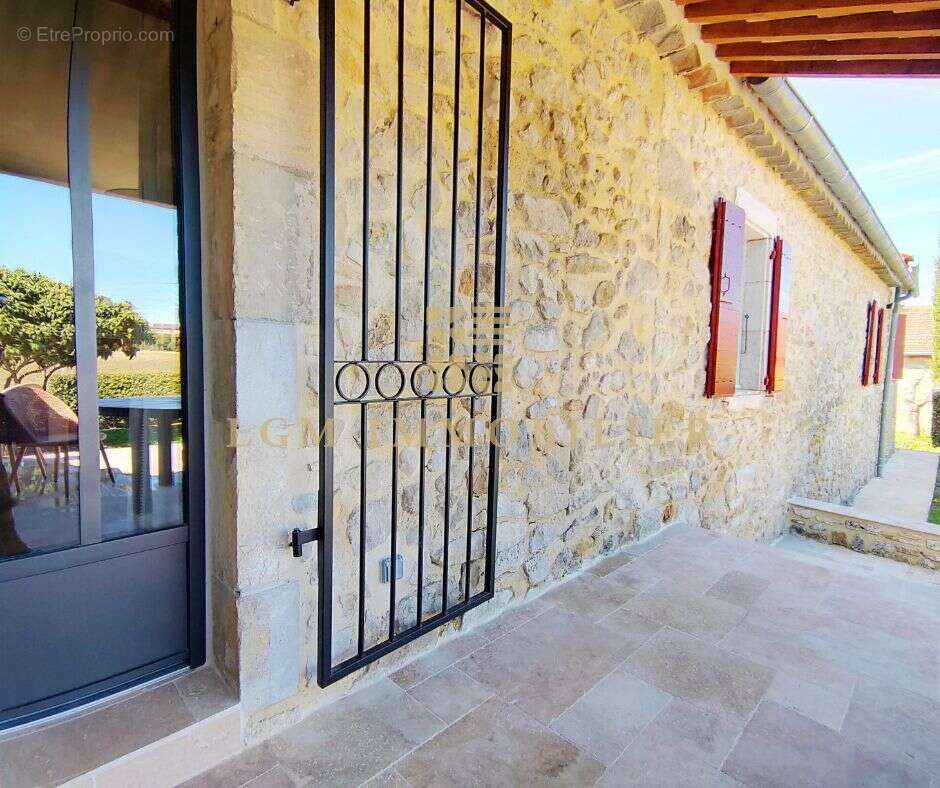 Maison à SAINT-AMBROIX