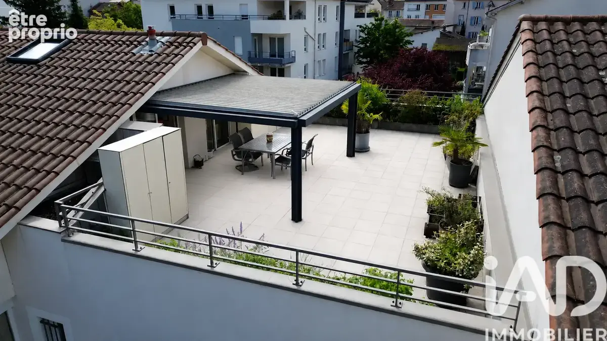 Photo 1 - Appartement à TASSIN-LA-DEMI-LUNE