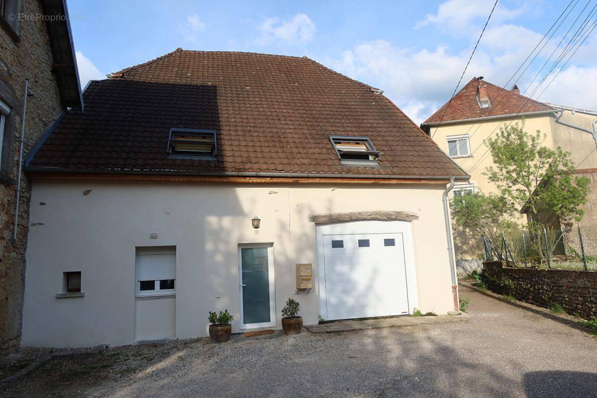 Maison à AUXON-DESSUS