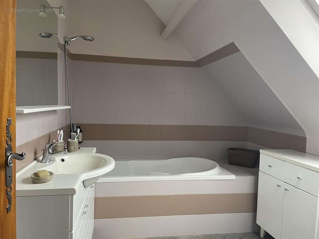 Maison à PONTAULT-COMBAULT