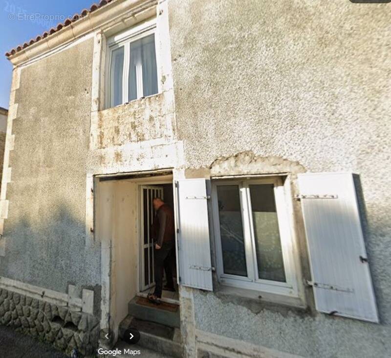 Maison à CHAILLE-LES-MARAIS