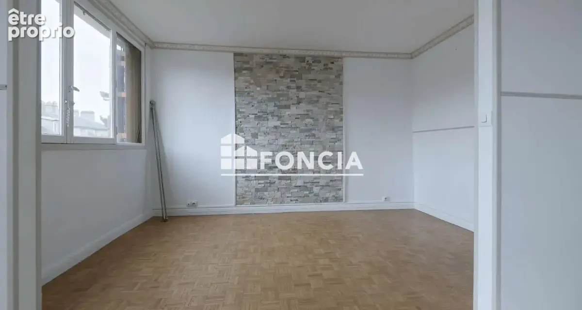 CORBEIL-ESSONNES Appartement 3 pièces avec cave et garage - photo 2