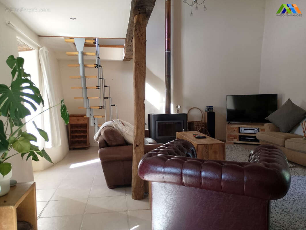 Maison 235 m² à Arne  - photo 3
