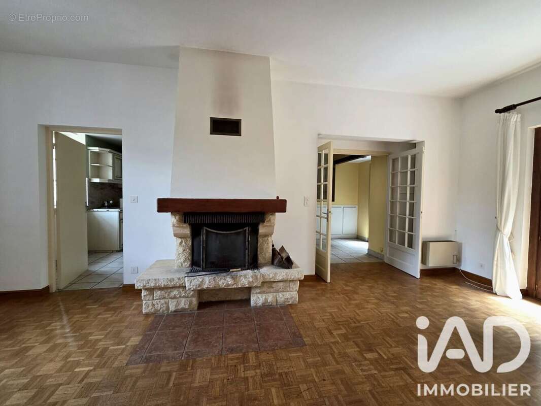 Maison 110 m² à Peyrelevade  - photo 3